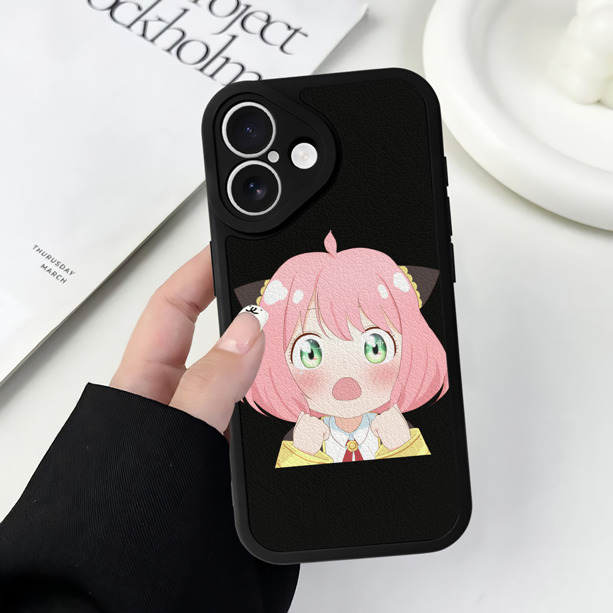 （画像用） SPY×FAMILY间谍家家酒 【iPhone 16シリーズ対応】シリコンスマホケース（レザー調） 材質：シリコン